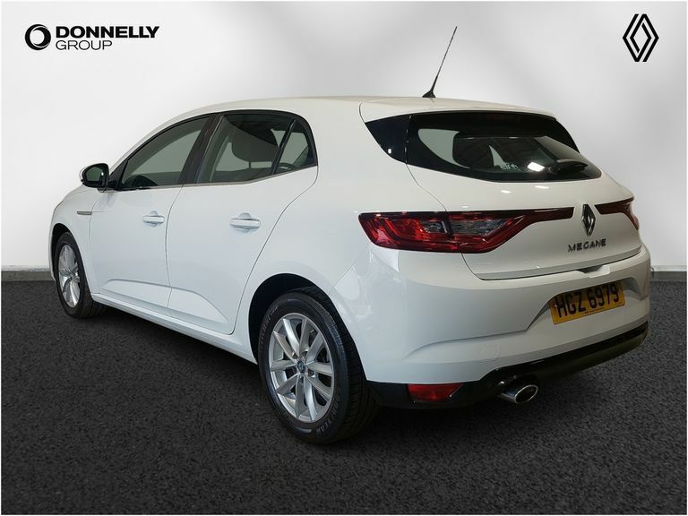Renault Megane 1.6 Dci Signature Nav Sport Tourer Euro 6 S S #2