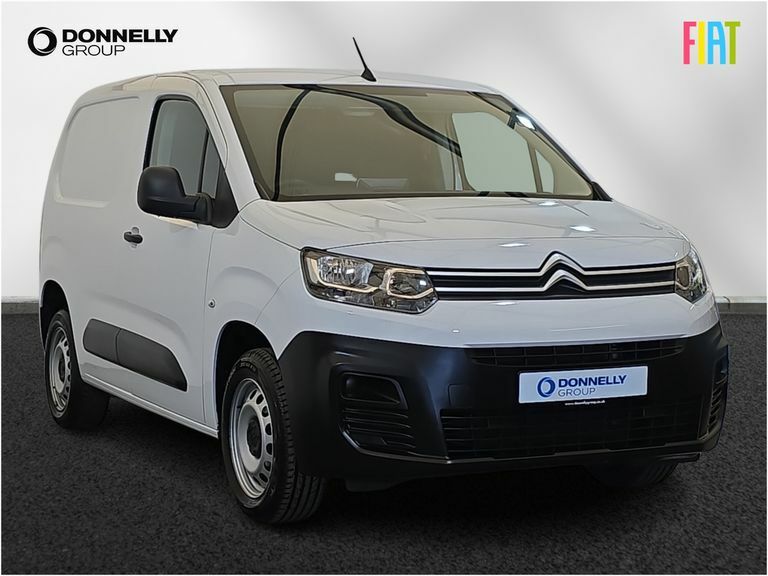 Citroen Berlingo 1.5 Bluehdi Feel XL Mpv Euro 6 S S Blue #1