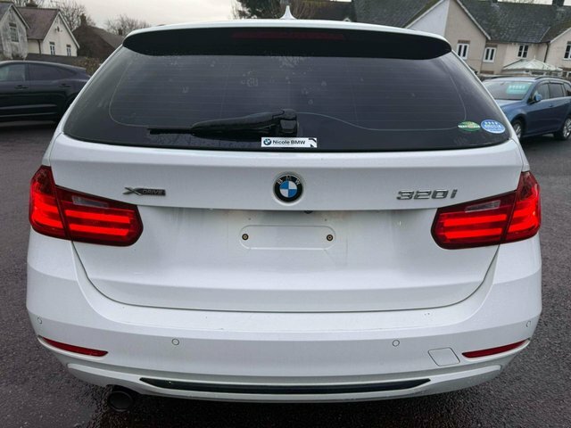BMW 3 Series Gran Turismo Xdrive Sport Tourer White #3