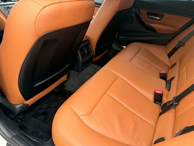 BMW 3 Series Touring Luxury 2.0L White #6
