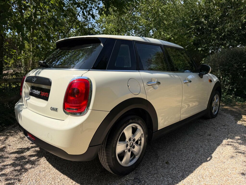 Mini Hatch 1.2 One Euro 6 Ss White #4