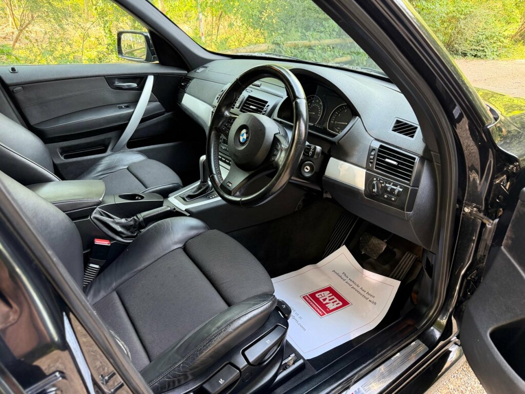 BMW X3 D M Sport 5-Door Black #23