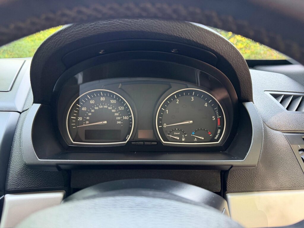 BMW X3 D M Sport 5-Door Black #33