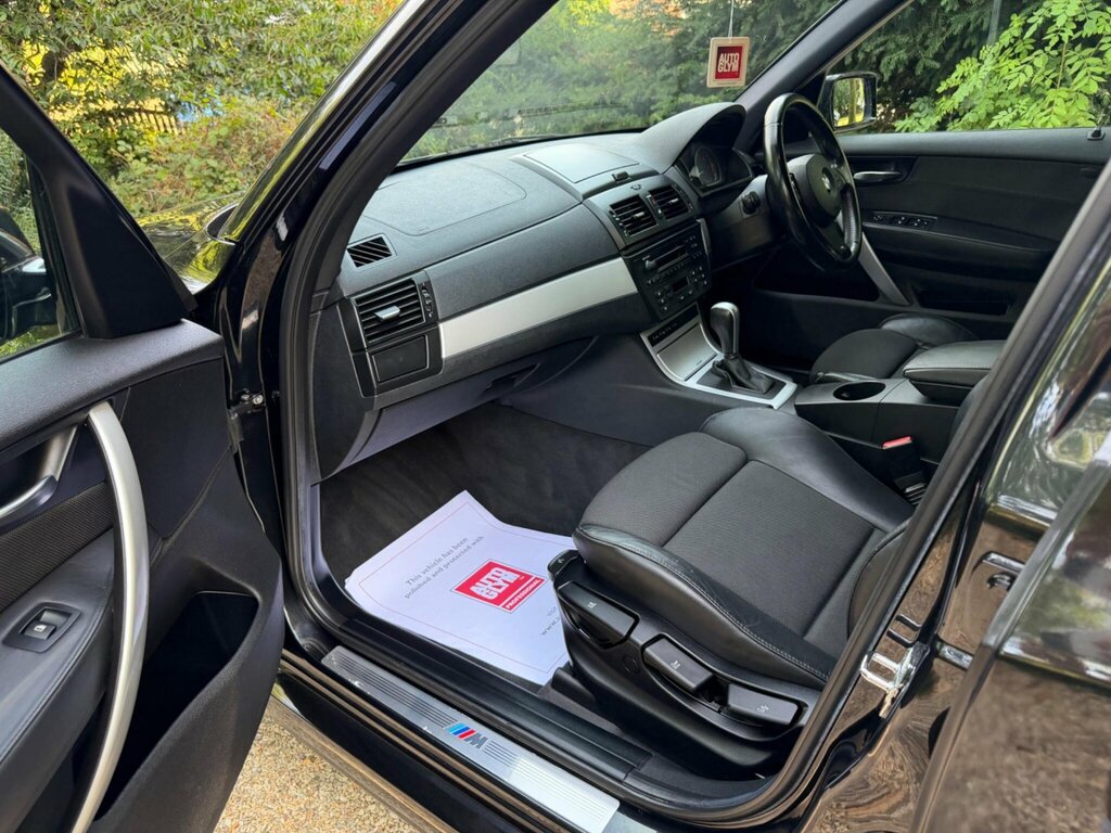 BMW X3 D M Sport 5-Door Black #42