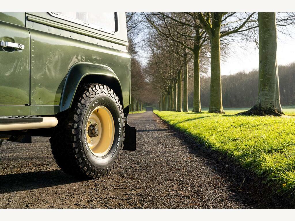 Land Rover Defender 90 90 2.5 Td5 Silver Le Station Wagon Silver #52