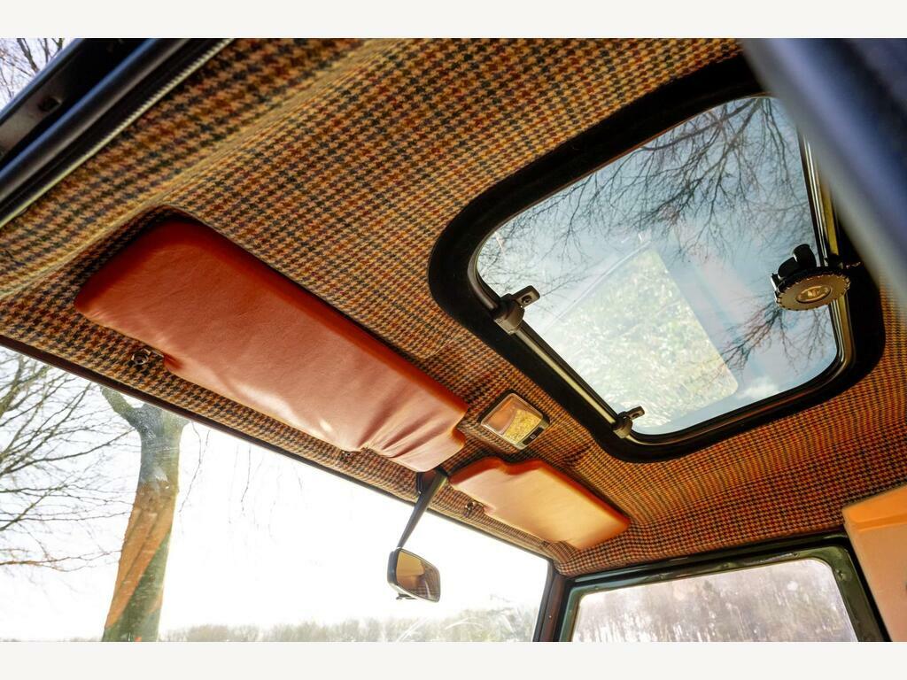 Land Rover Defender 90 Green Green #6