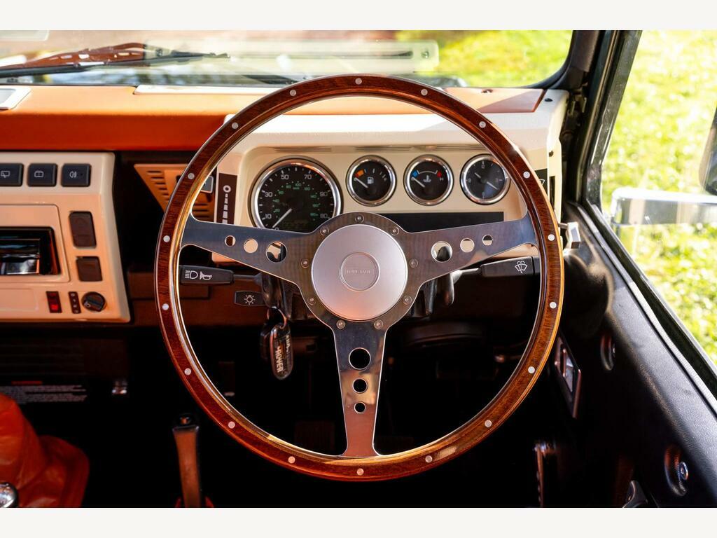 Land Rover Defender 90 Green Green #4