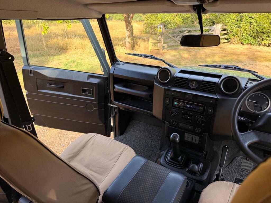 Land Rover Defender 110 Td Xs Station Wagon Grey #35