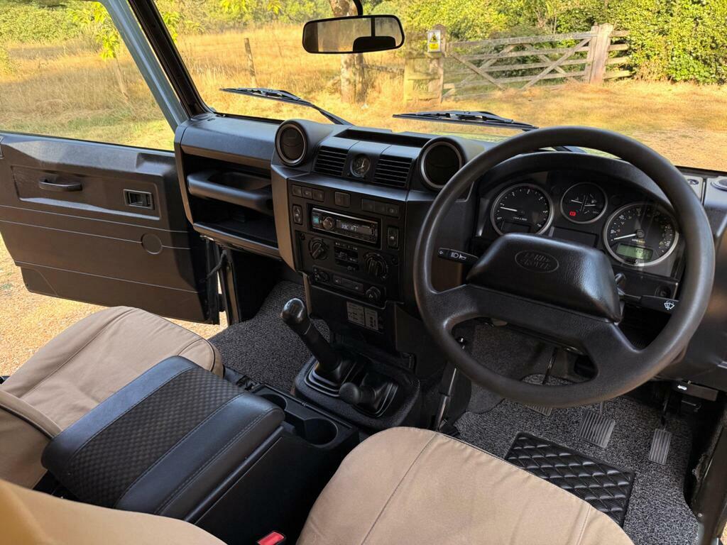 Land Rover Defender 110 Td Xs Station Wagon Grey #16