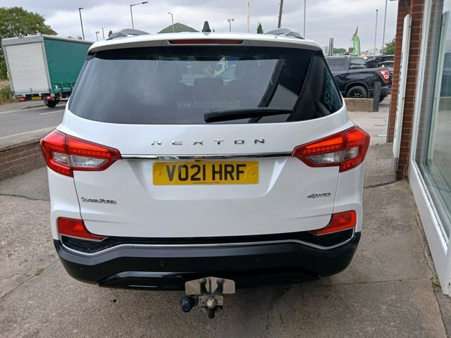 SsangYong Rexton 2.2 Ventura 7 Seat Silver #13