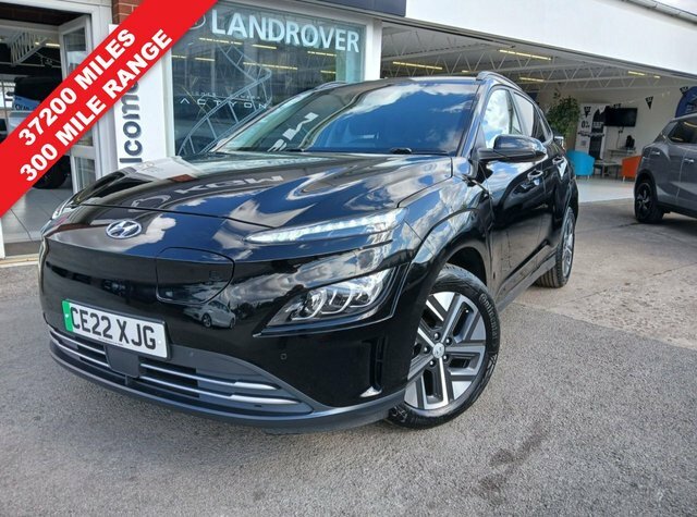 Hyundai Kona 64Kwh Premium Suv 10.5Kw Charge Black