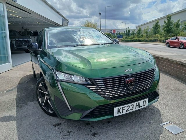 Peugeot 308 1.6 12.4Kwh Allure Premium Hatchback Pl Green #4
