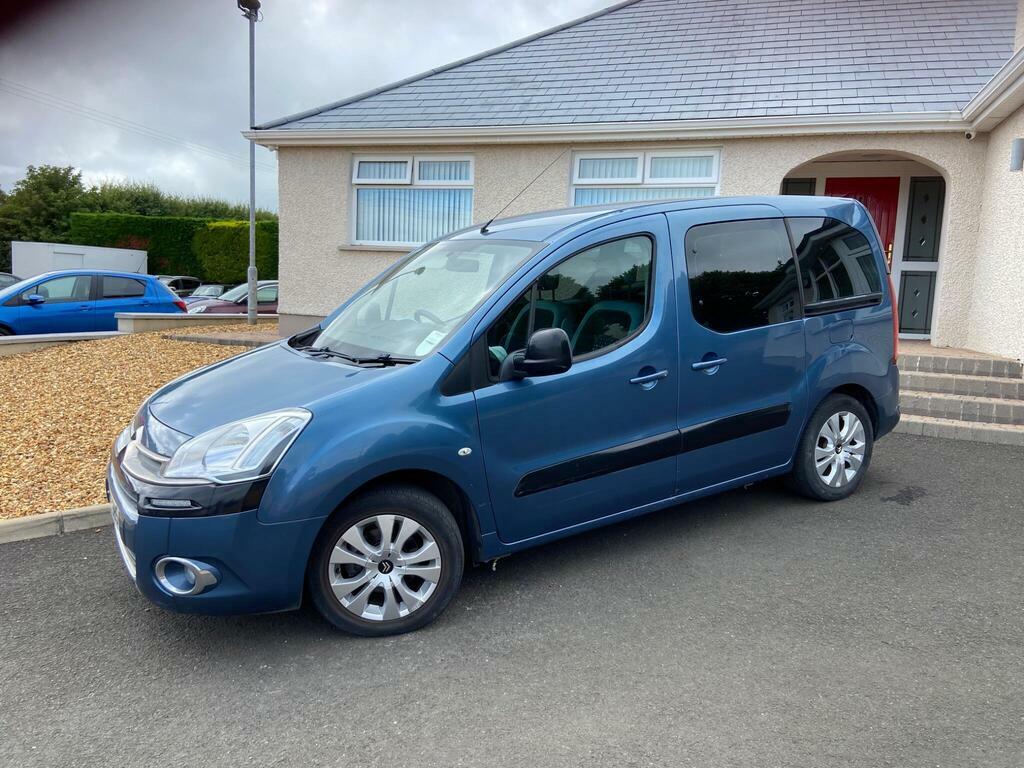 Citroen Berlingo 1.6 Hdi Plus Multispace Mpv Euro 5 Blue #2
