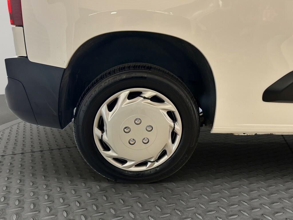 Peugeot Partner 650 1.5 Bluehdi 75 Professional Van Grey #21