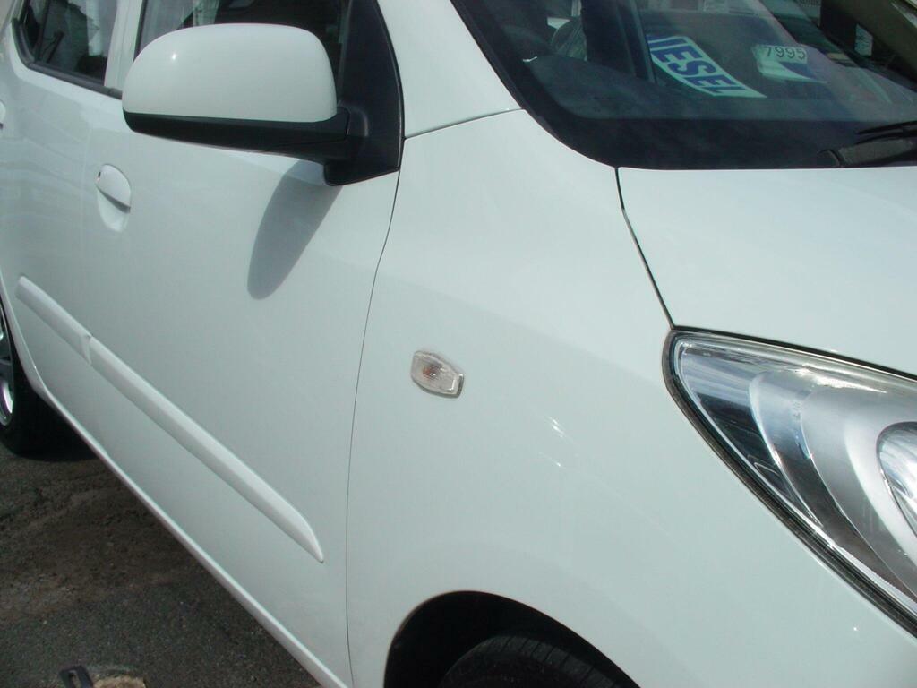 Hyundai I10 1.2 Classic Euro 5 White #17