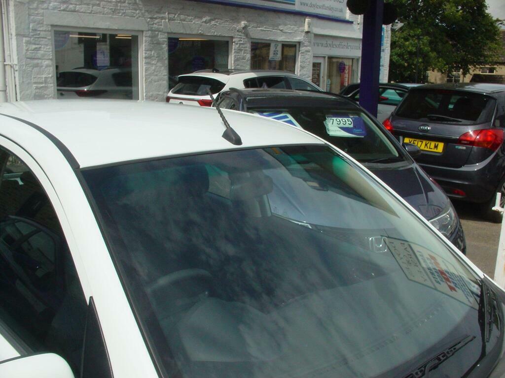 Hyundai I10 1.2 Classic Euro 5 White #16