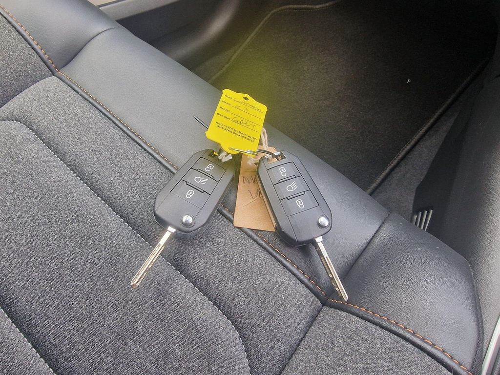 Citroen C3 1.2 Puretech Shine Hatchback Eur  #34