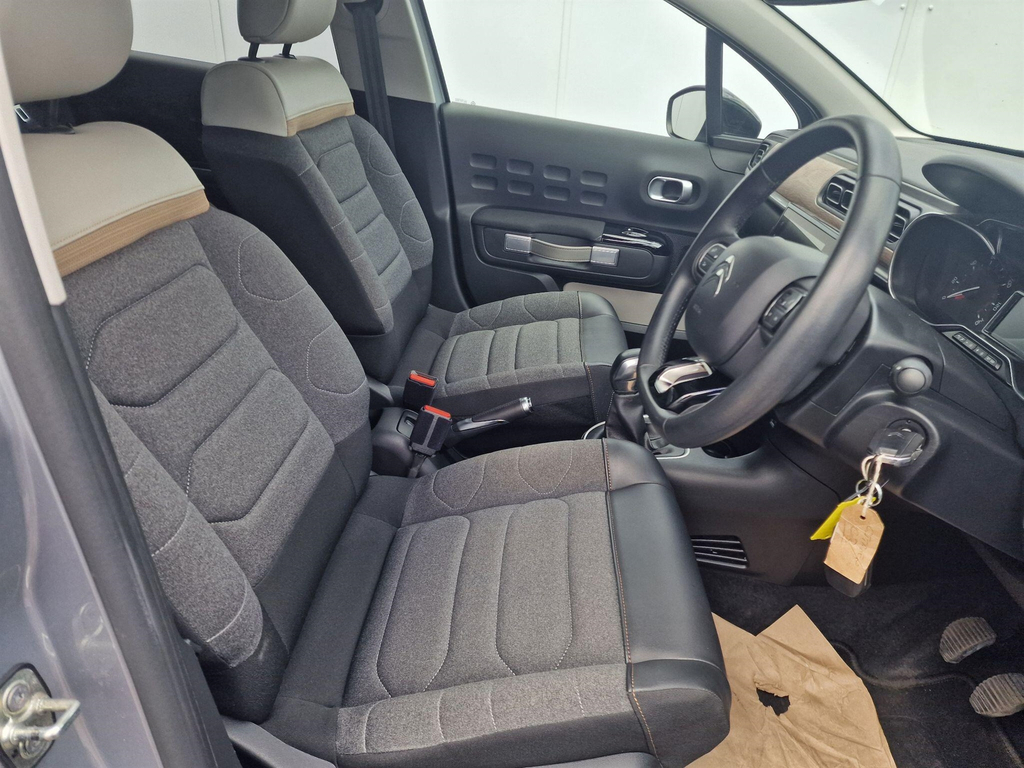 Citroen C3 1.2 Puretech Shine Hatchback Eur  #13