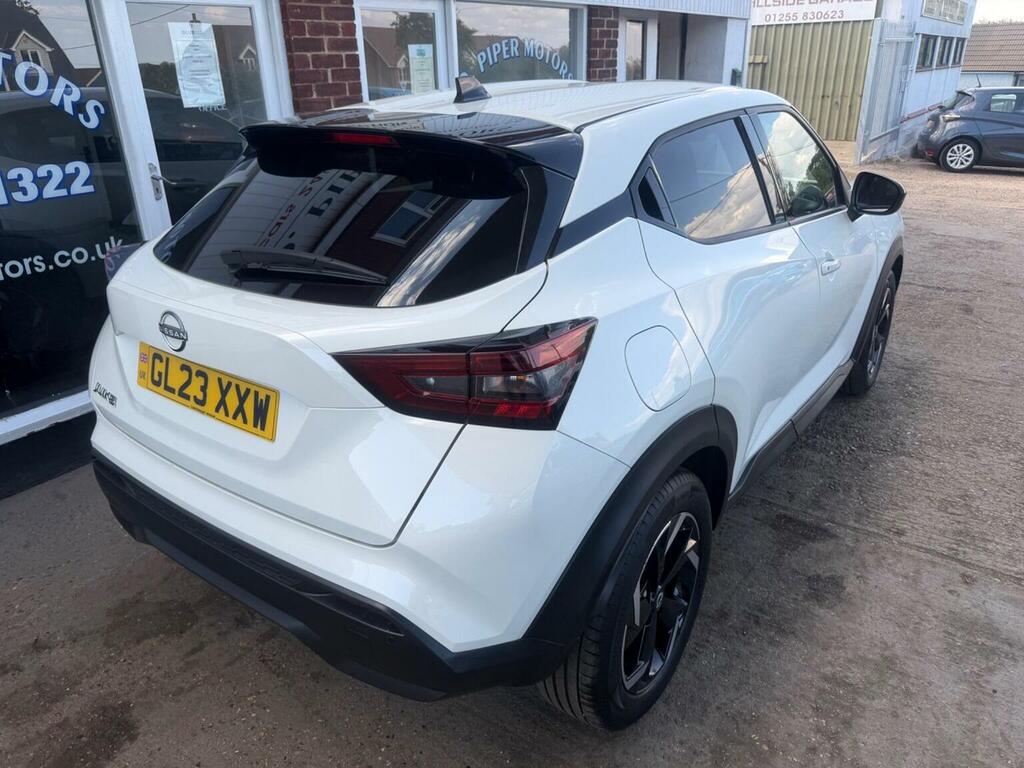 Nissan Juke Suv 1.0 Dig-t N-connecta Dct Euro 6 Ss GL23XXW White #3