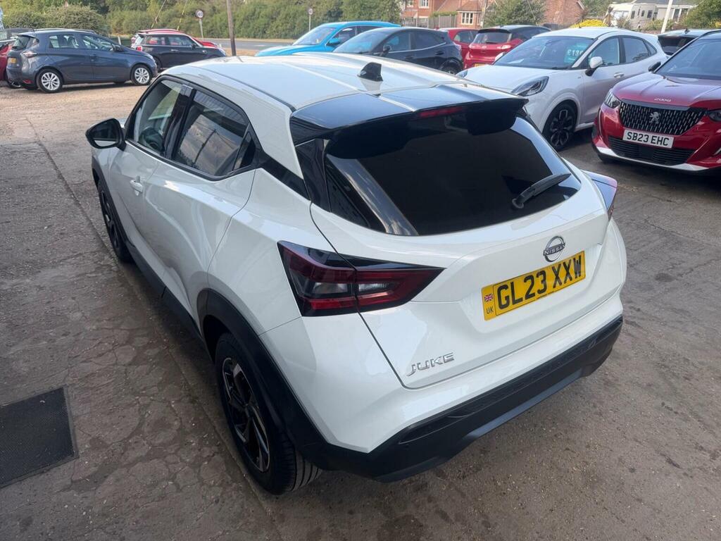 Nissan Juke Suv 1.0 Dig-t N-connecta Dct Euro 6 Ss GL23XXW White #5