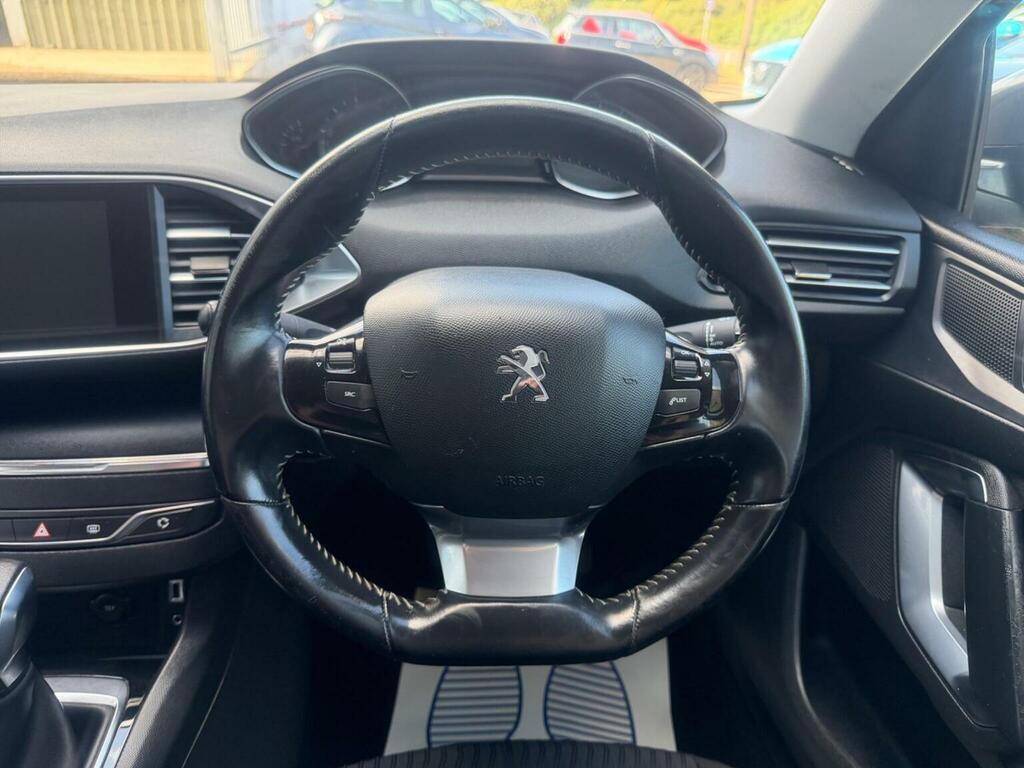Peugeot 308 SW 1.2 Puretech Ss Black #24