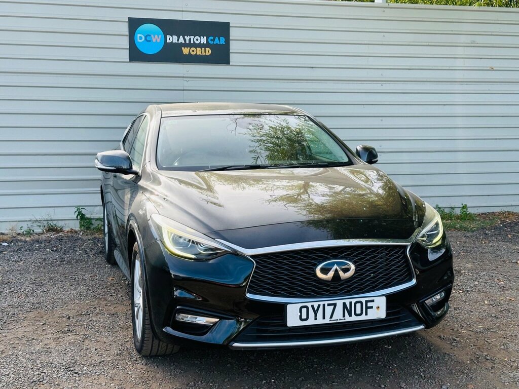 Infiniti Q30 1.6T City Black Edition Euro 6 Ss Black
