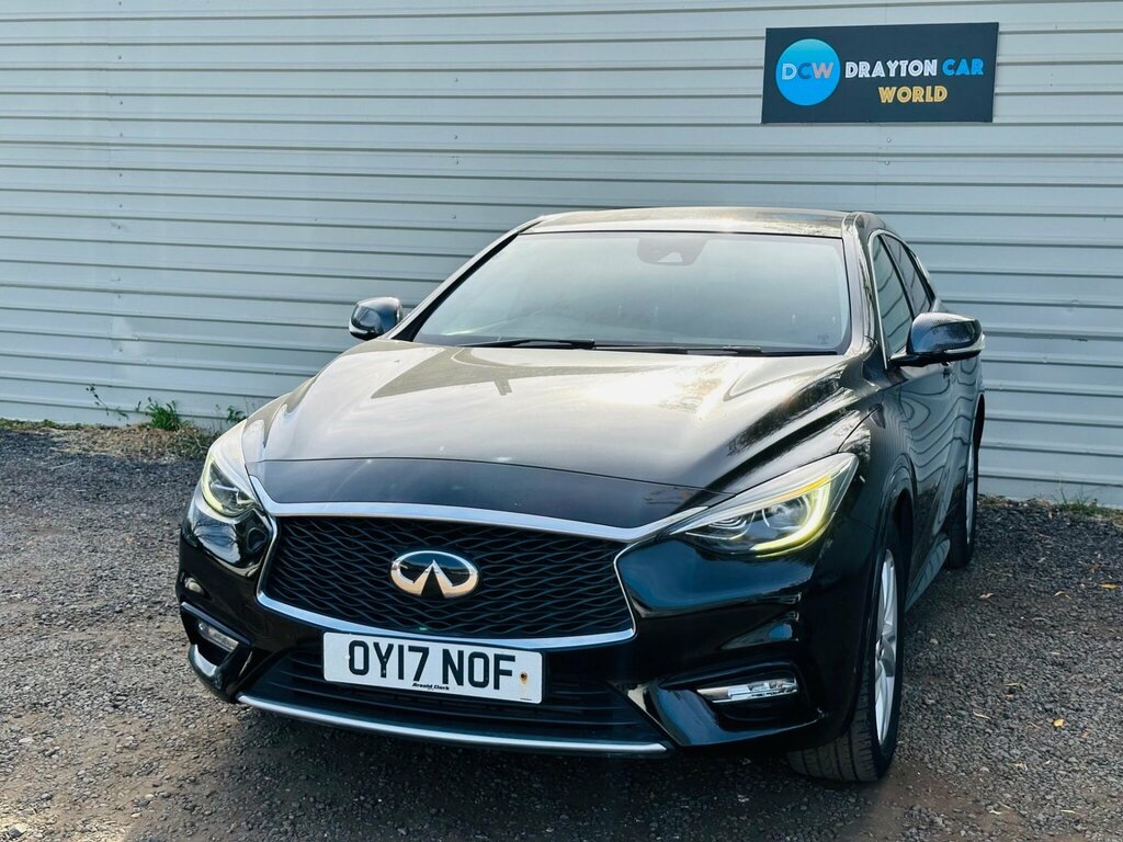 Infiniti Q30 1.6T City Black Edition Euro 6 Ss Black #6