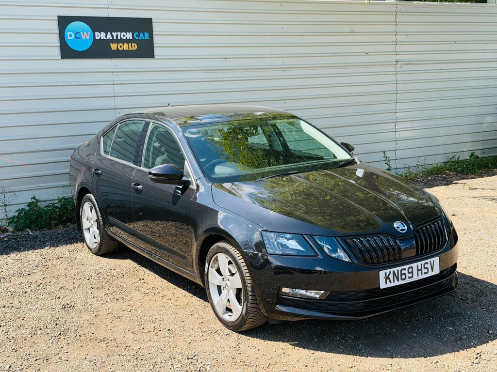 Skoda Octavia 1.5 Tsi Act Se Drive Dsg Euro 6 Ss Black #4