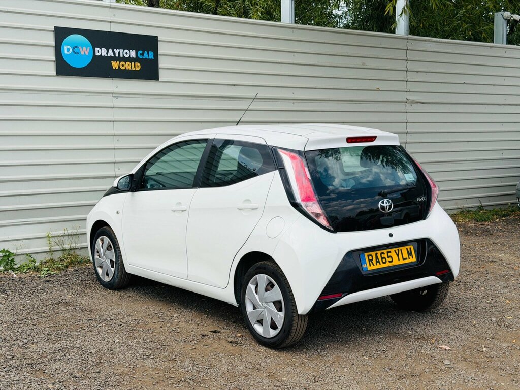Toyota Aygo Black #17