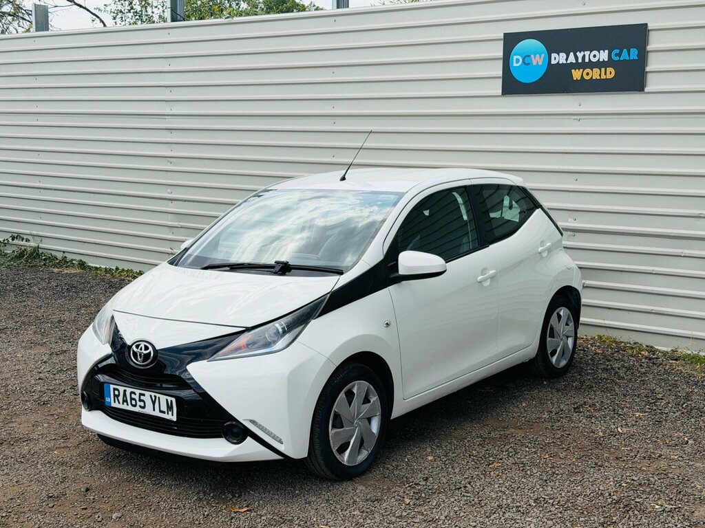 Toyota Aygo Black #8