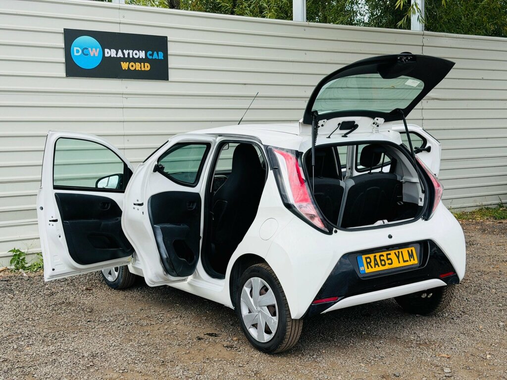 Toyota Aygo Black #24