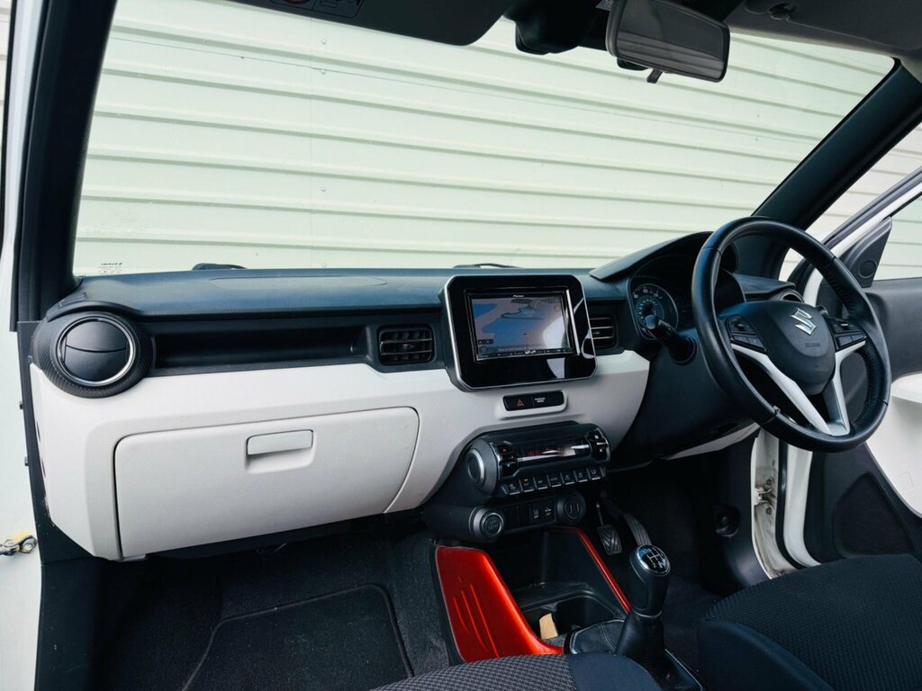 Suzuki Ignis 1.2 89 Bhp Sz5 All Grip 4X4 One Lady Ow Black #41