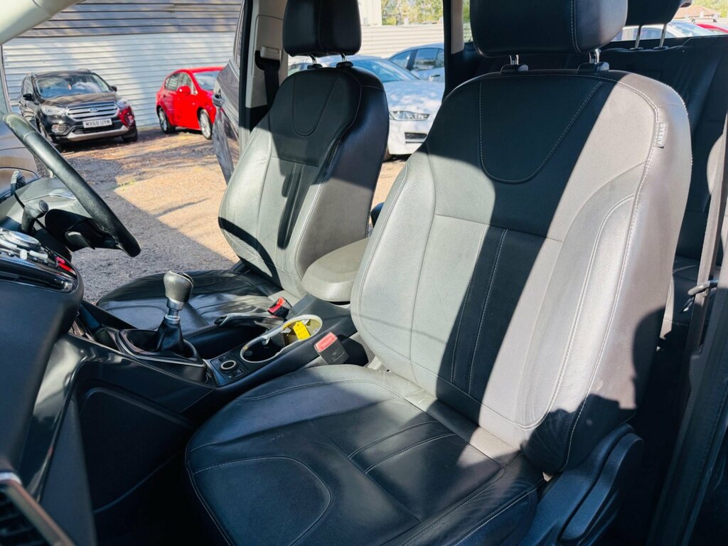 Ford Kuga 2.0 Tdci Titanium Suv Awd Euro 5 Grey #40