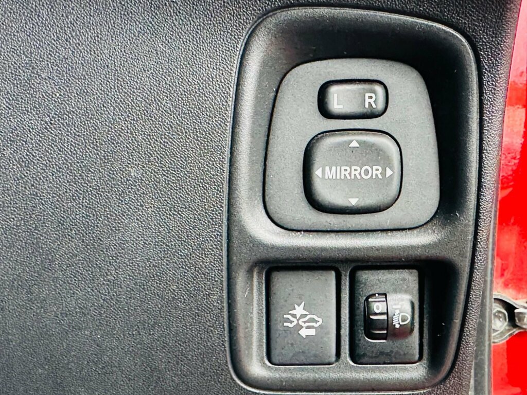 Toyota Aygo 1.0 Vvt-i X-play White #40
