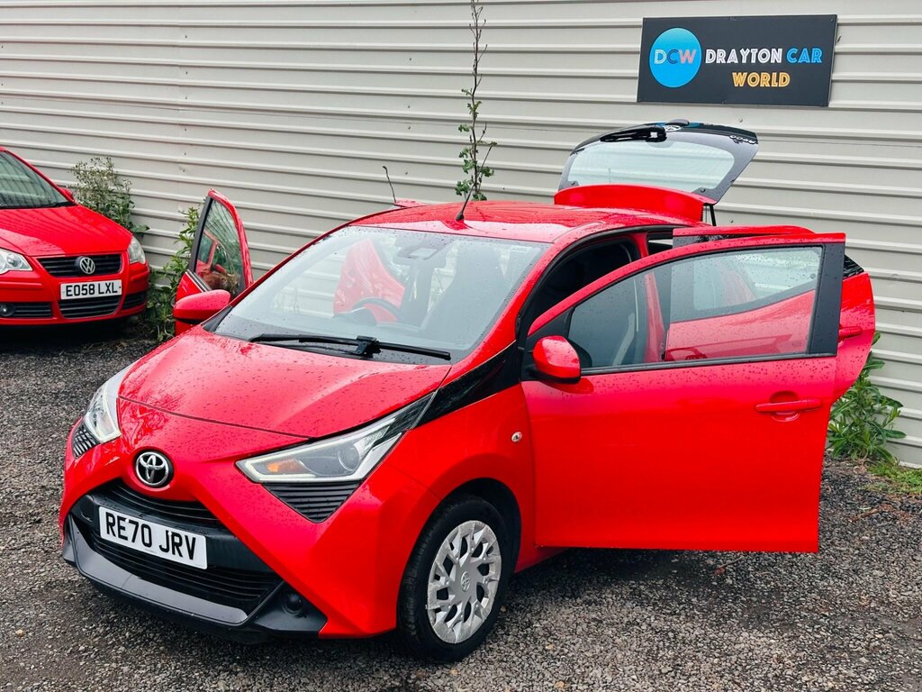 Toyota Aygo 1.0 Vvt-i X-play White #22