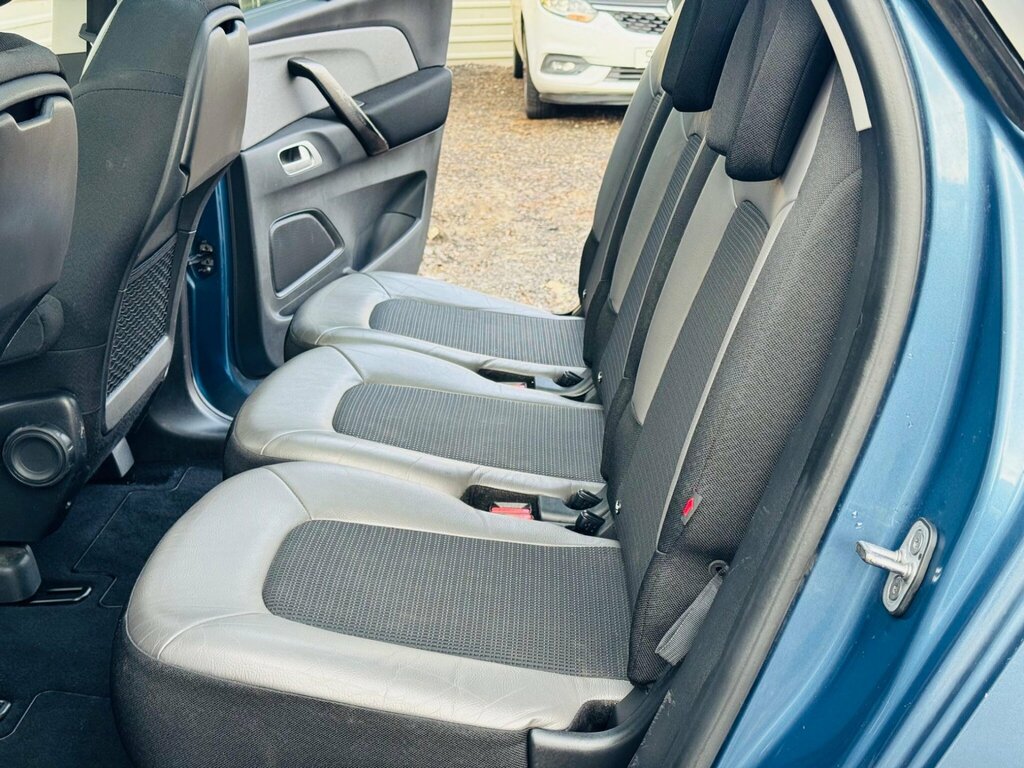 Citroen C4 Picasso Picasso 2.0 Bluehdi Exclusive Eat6 148 Bhp Silver #36