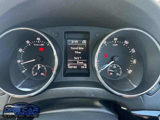 Skoda Yeti 1.2L Se L Beige #25
