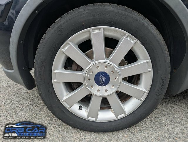 Ford Fusion 1.4 Zetec Family Car. Low M Silver #8