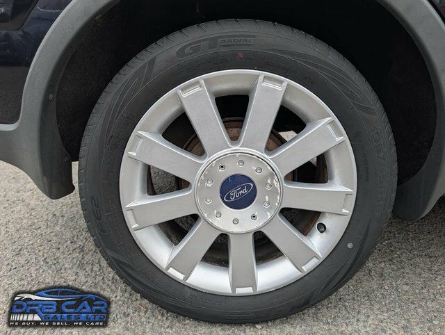 Ford Fusion 1.4 Zetec Family Car. Low M Silver #11