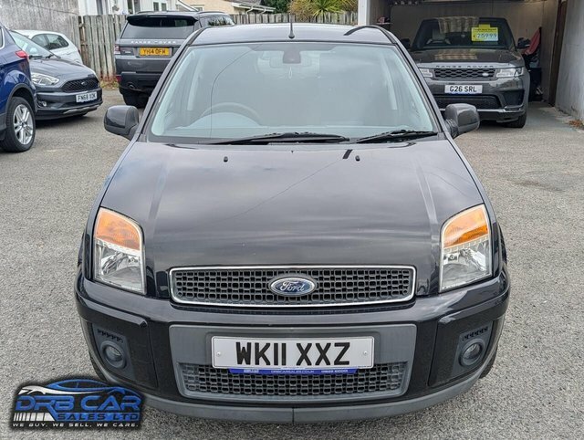 Ford Fusion 1.4 Zetec Family Car. Low M Silver #2