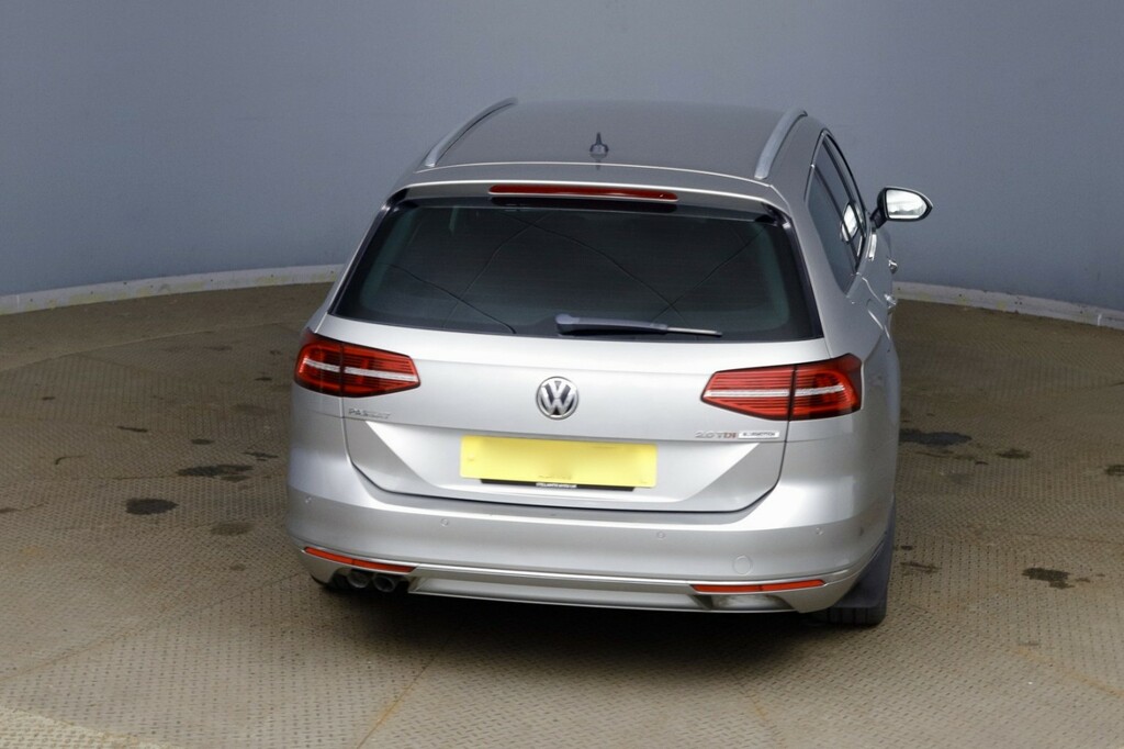 Volkswagen Passat 2.0 Tdi Bluemotion Tech Gt Silver #5