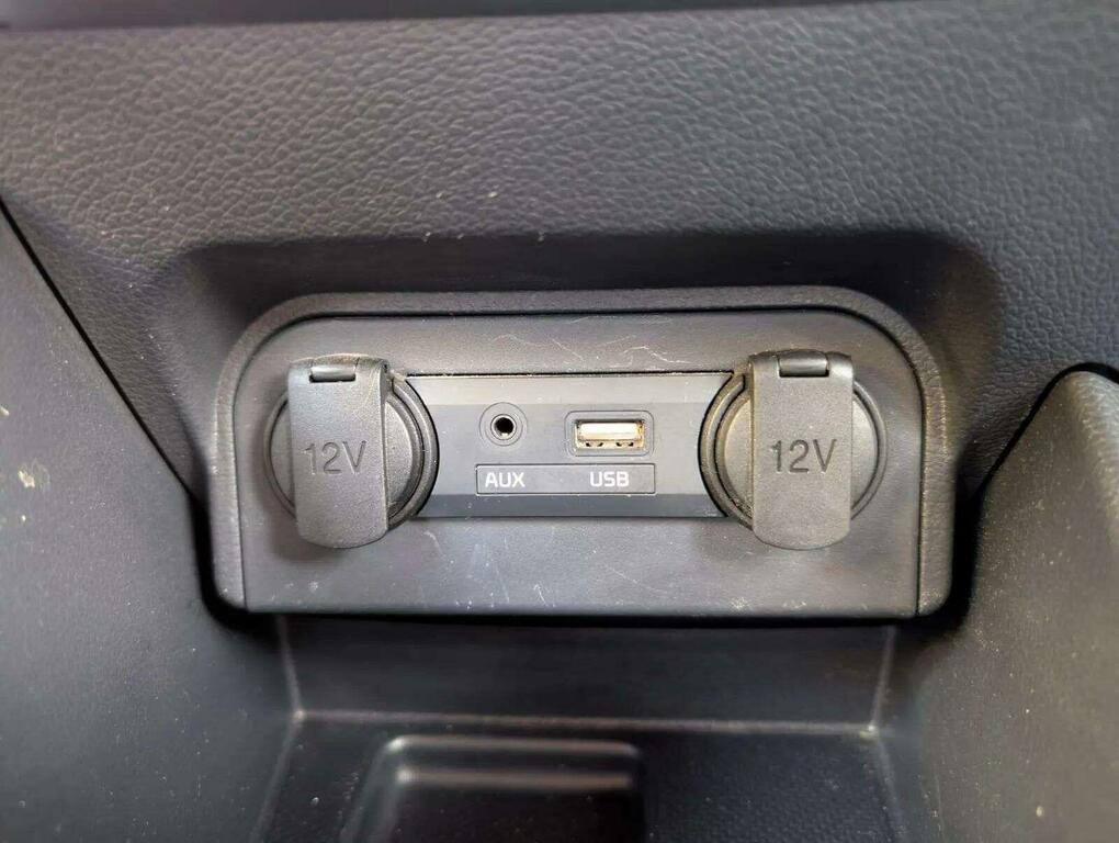 Kia RIO 1.1L Crdi 1 Air Isg 74 Bhp Silver #12