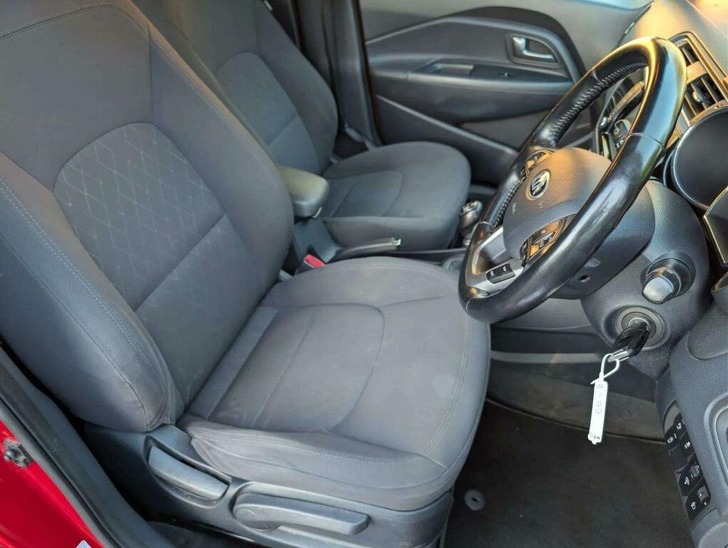 Kia RIO 1.1L Crdi 1 Air Isg 74 Bhp Silver #22