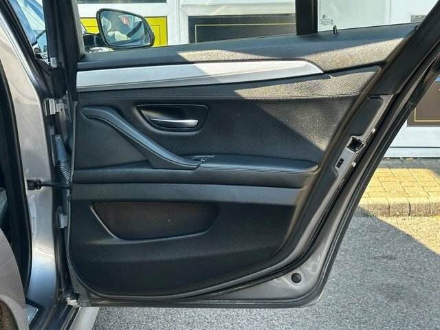 BMW 5 Series 530D M Sport Black #52