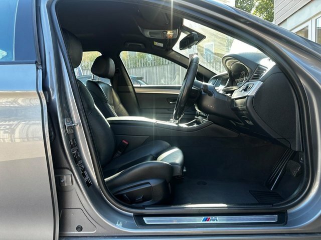 BMW 5 Series 530D M Sport Black #11