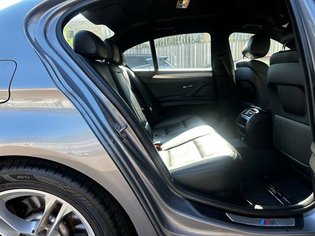 BMW 5 Series 530D M Sport Black #45