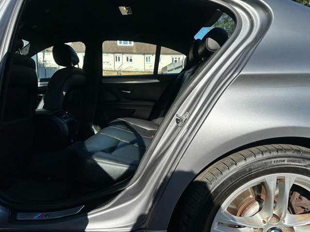 BMW 5 Series 530D M Sport Black #50