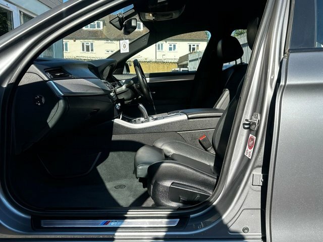 BMW 5 Series 530D M Sport Black #17