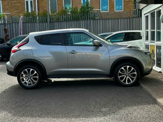 Nissan Juke Tekna Dci 5-Door Black #8