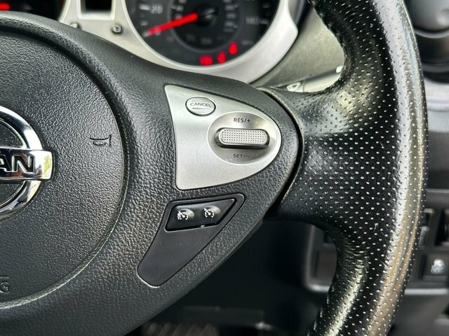 Nissan Juke Tekna Dci 5-Door Black #36